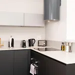Limehome Palazzo Bn