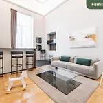 Limehome Palazzo Bn * Lecce