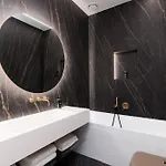Limehome Palazzo Bn شقة