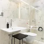 Limehome Palazzo Bn * Lecce