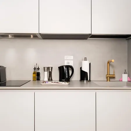 Limehome Palazzo Bn ليتشي