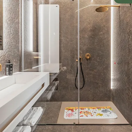 Limehome Palazzo Bn