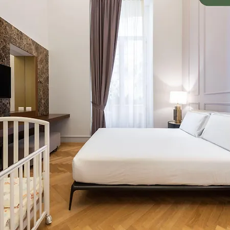 Limehome Palazzo Bn Лечче