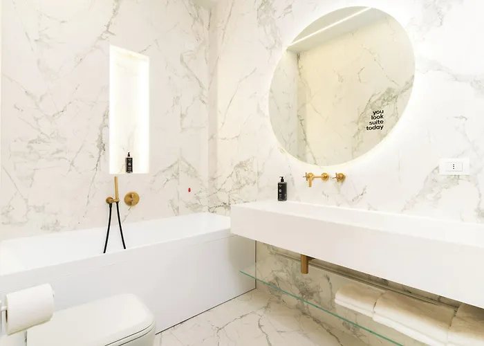 Limehome Palazzo Bn *